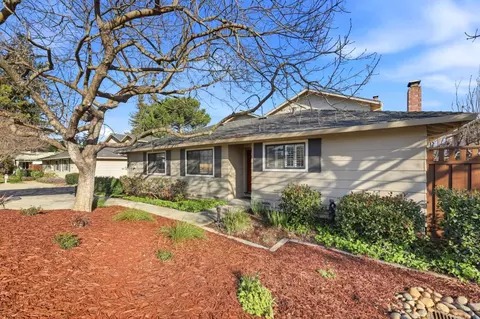 18932 Sara Park Cir, Saratoga, CA 95070