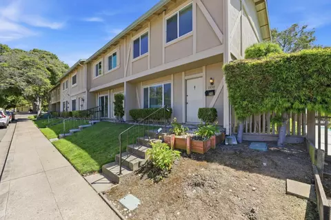 1550 Clear Lake Ave, Milpitas, CA 95035