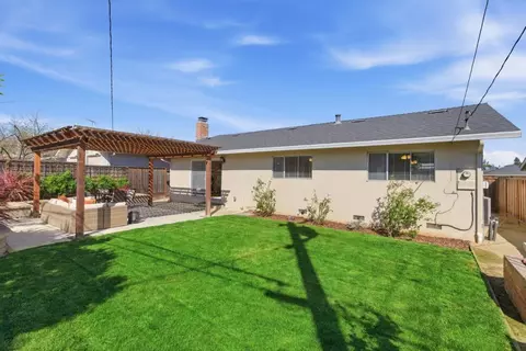 Exterior - 7490 Dumas Dr, Cupertino, CA 95014 photo 7 of 9