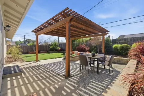 Exterior - 7490 Dumas Dr, Cupertino, CA 95014 photo 5 of 9