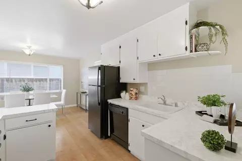 Kitchen - 7490 Dumas Dr, Cupertino, CA 95014 photo 4 of 6