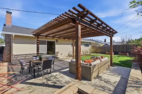 Exterior - 7490 Dumas Dr, Cupertino, CA 95014 photo 6 of 9