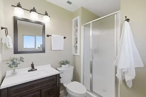 Bath - 7490 Dumas Dr, Cupertino, CA 95014 photo 1 of 2