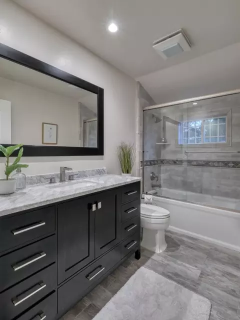 Bath - 28 Elk Run, Monterey, CA 93940 photo 1 of 2