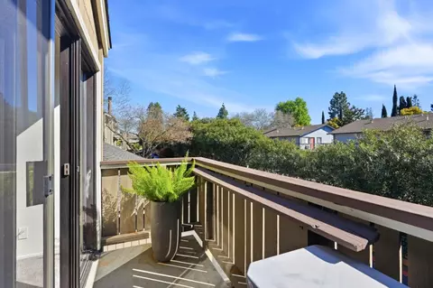 Exterior - 137 Union Ave A, Campbell, CA 95008 photo 1 of 12