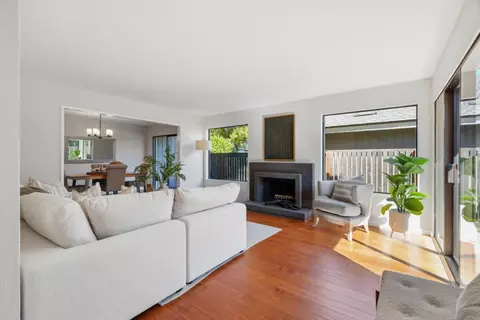Living - 137 Union Ave A, Campbell, CA 95008 photo 2 of 4