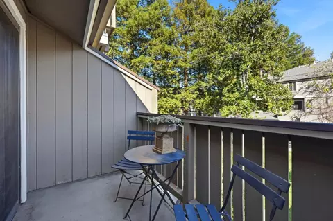 Exterior - 137 Union Ave A, Campbell, CA 95008 photo 2 of 12