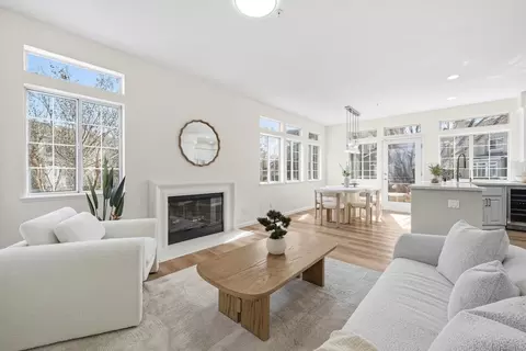 525 Porpoise Bay Ter A, Sunnyvale, CA 94089