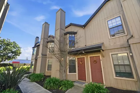 251 Gibson Dr E-54, Hollister, CA 95023