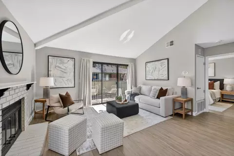 2012 La Terrace Cir, San Jose, CA 95123