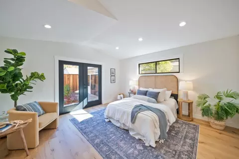 Bedroom - 604 Oak Dr, Capitola, CA 95010 photo 3 of 5