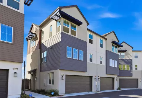 28837 Hideaway St, Hayward, CA 94544