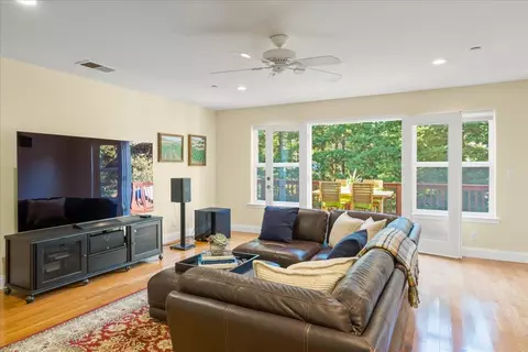 Living - 2045 Rockrose Ct, Gilroy, CA 95020 photo 6 of 7