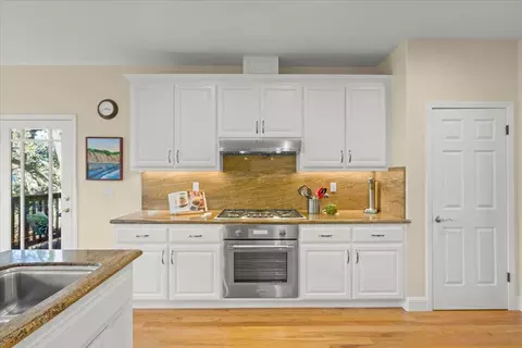 Kitchen - 2045 Rockrose Ct, Gilroy, CA 95020 photo 3 of 5