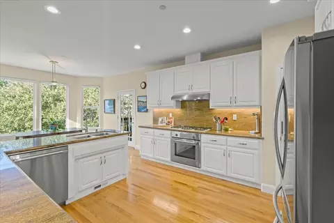 Kitchen - 2045 Rockrose Ct, Gilroy, CA 95020 photo 1 of 5