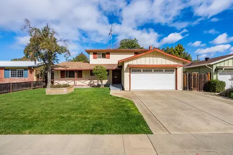 2261 Central Park Dr, Campbell, CA 95008