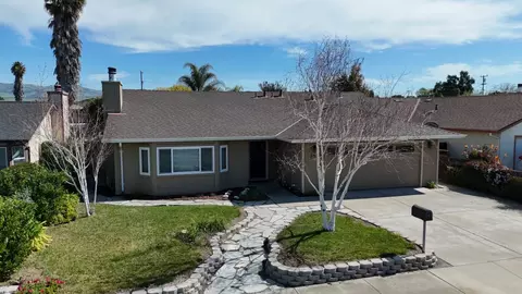 691 Clearview Dr, Hollister, CA 95023