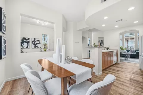 Dining - 59 Wind Song, Milpitas, CA 95035 photo 3 of 4