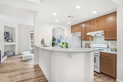 Kitchen - 59 Wind Song, Milpitas, CA 95035 photo 3 of 4