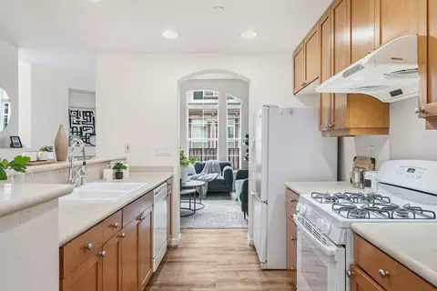 Kitchen - 59 Wind Song, Milpitas, CA 95035 photo 1 of 4