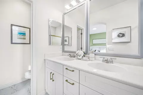 Bath - 59 Wind Song, Milpitas, CA 95035 photo 3 of 6