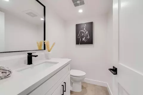 Bath - 11032 Firethorne Dr, Cupertino, CA 95014 photo 1 of 5