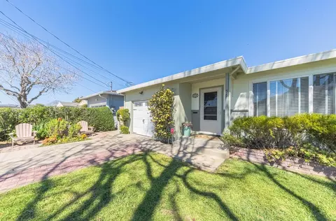Exterior - 58 Young Dr, Salinas, CA 93901 photo 4 of 16