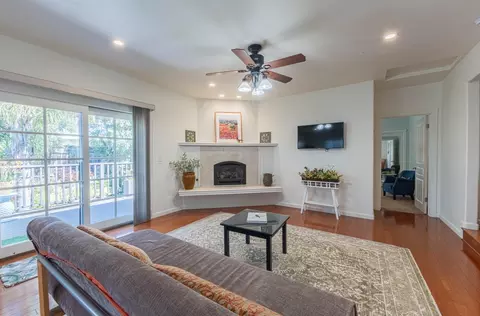 Living - 58 Young Dr, Salinas, CA 93901 photo 1 of 3