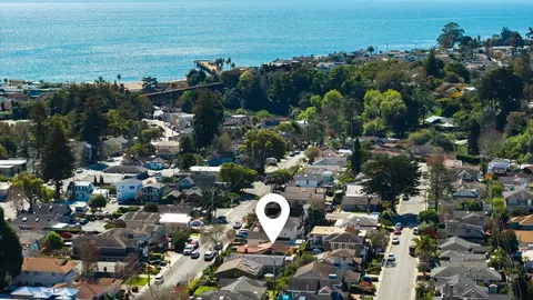 View/Area - 609 Oak Dr, Capitola, CA 95010 photo 5 of 6