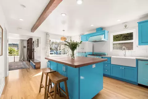 Kitchen - 609 Oak Dr, Capitola, CA 95010 photo 3 of 4