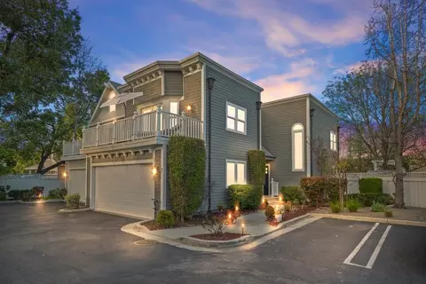 16979 Roberts 7, Los Gatos, CA 95032