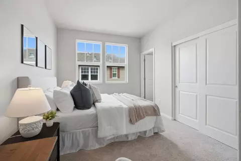 Bedroom - 217 Orbit Way, Mountain View, CA 94043 photo 4 of 9