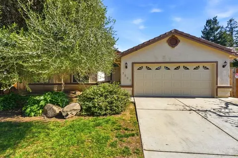 3882 Pintail Ct, Merced, CA 95340