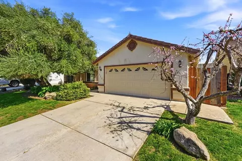 Exterior - 3882 Pintail Ct, Merced, CA 95340 photo 3 of 7