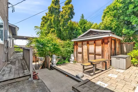 Exterior - 722 Gleneagle Ave, Hayward, CA 94544 photo 3 of 11