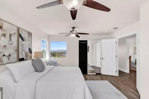 Bedroom - 722 Gleneagle Ave, Hayward, CA 94544 photo 6 of 9