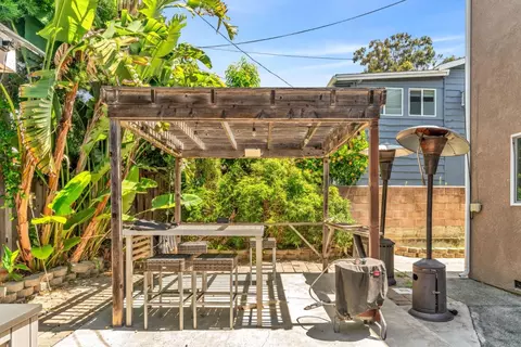 Exterior - 722 Gleneagle Ave, Hayward, CA 94544 photo 10 of 11