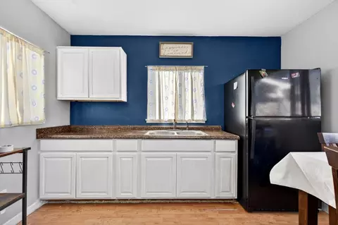 Kitchen - 123 Prado St, Salinas, CA 93906 photo 2 of 2