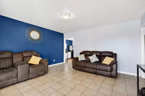 Living - 123 Prado St, Salinas, CA 93906 photo 1 of 2