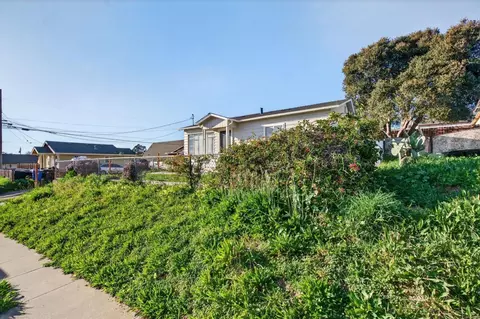Exterior - 123 Prado St, Salinas, CA 93906 photo 2 of 13
