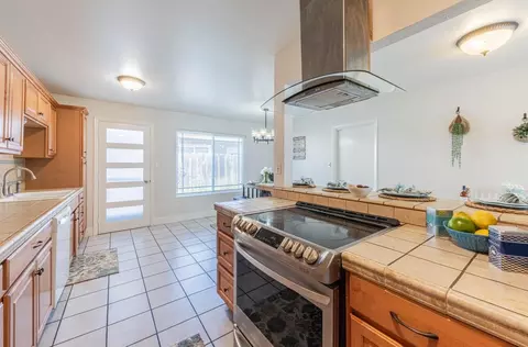 Kitchen - 1489 Lassen Ave, Salinas, CA 93906 photo 2 of 2