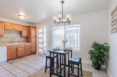 Dining - 1489 Lassen Ave, Salinas, CA 93906 photo 2 of 3