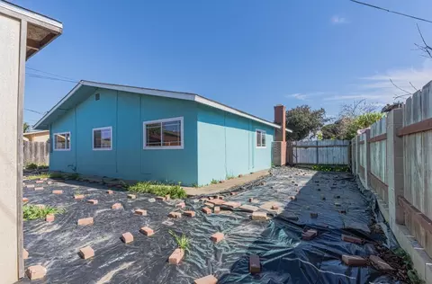 Exterior - 1489 Lassen Ave, Salinas, CA 93906 photo 5 of 5