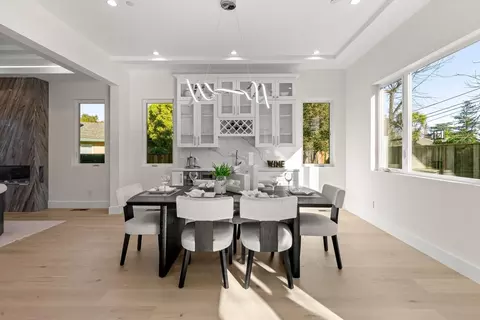 Dining - 810 Virginia Ct, Campbell, CA 95008 photo 1 of 4