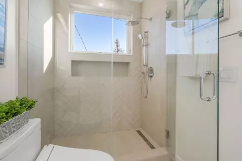 Bath - 810 Virginia Ct, Campbell, CA 95008 photo 9 of 9