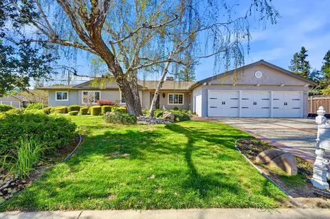 1474 Marlbarough Ave, Los Altos, CA 94024