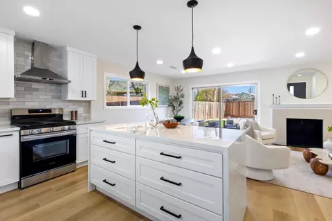 Kitchen - 390 Valmy St, Milpitas, CA 95035 photo 6 of 6