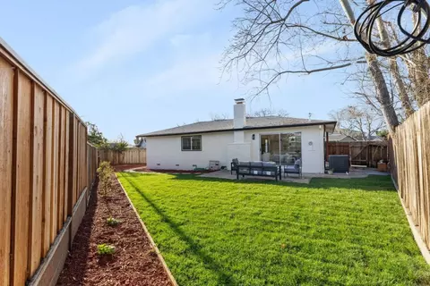 Exterior - 390 Valmy St, Milpitas, CA 95035 photo 2 of 8