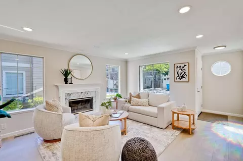 2112 Windrose Pl, Mountain View, CA 94043 photo 3