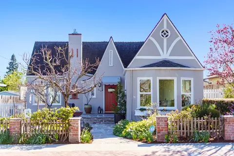 214 Fairmount Ave, Santa Cruz, CA 95062
